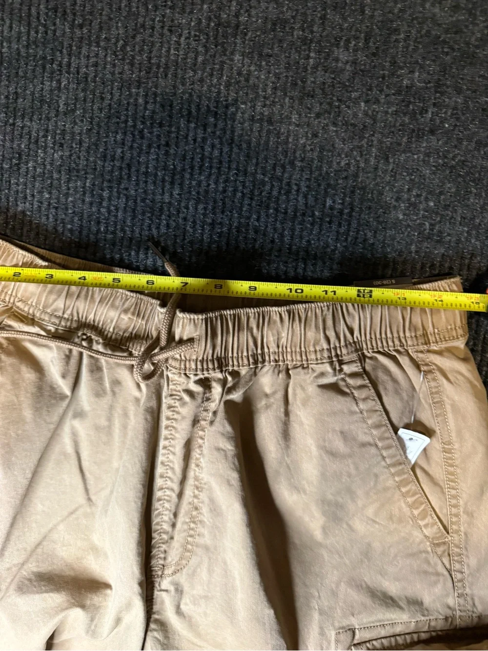 No Boundaries Men's Tan Drawstring Cargo Shorts NWT New S (28-30)